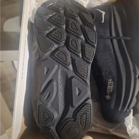 Hoka One Black Athletic Shoes - Picture 2 of 4